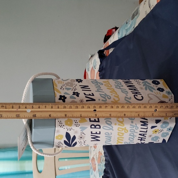 Hallmark new puzzle,  1000 pieces We Believe in.... - Picture 9 of 10